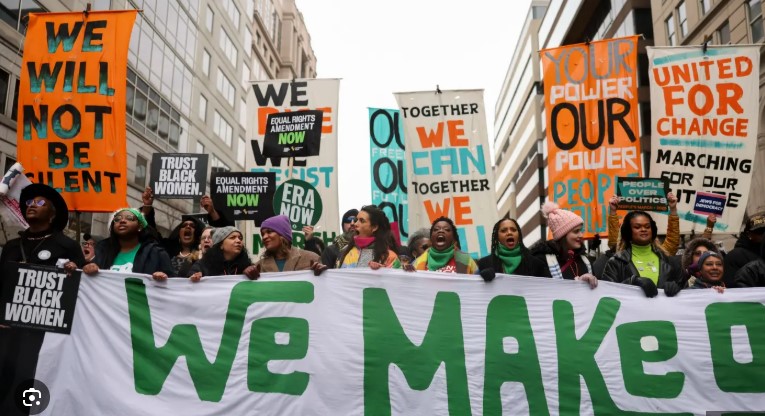 American Girl: Life, Freedom and Reality of Modern Girls